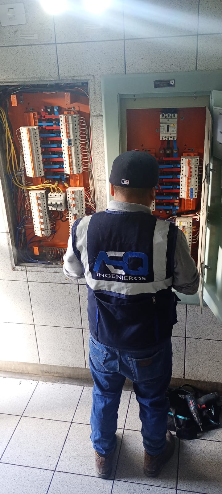 electrico008